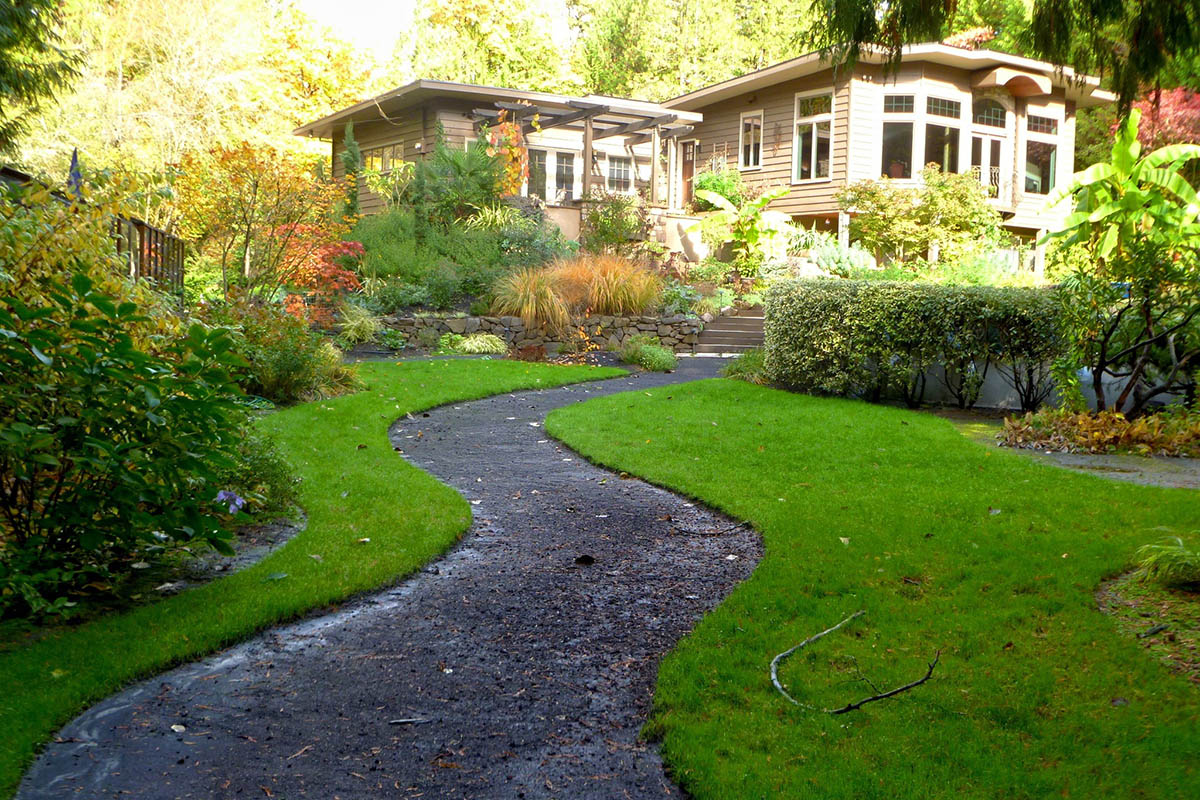 Include Lawn Care and Garden Maintenance for Rental Properties